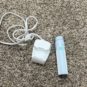 Phillips Sonicare electric toothbrush base and charger